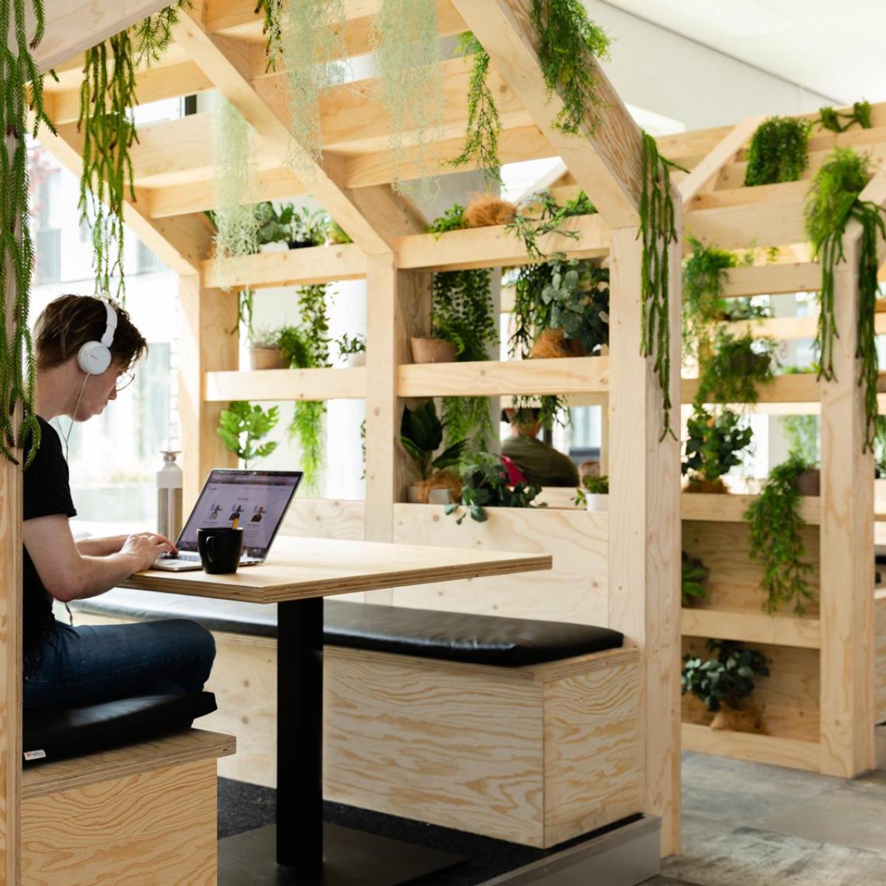 Modern 2019 studio in Bijlmer Centrum - Image 7