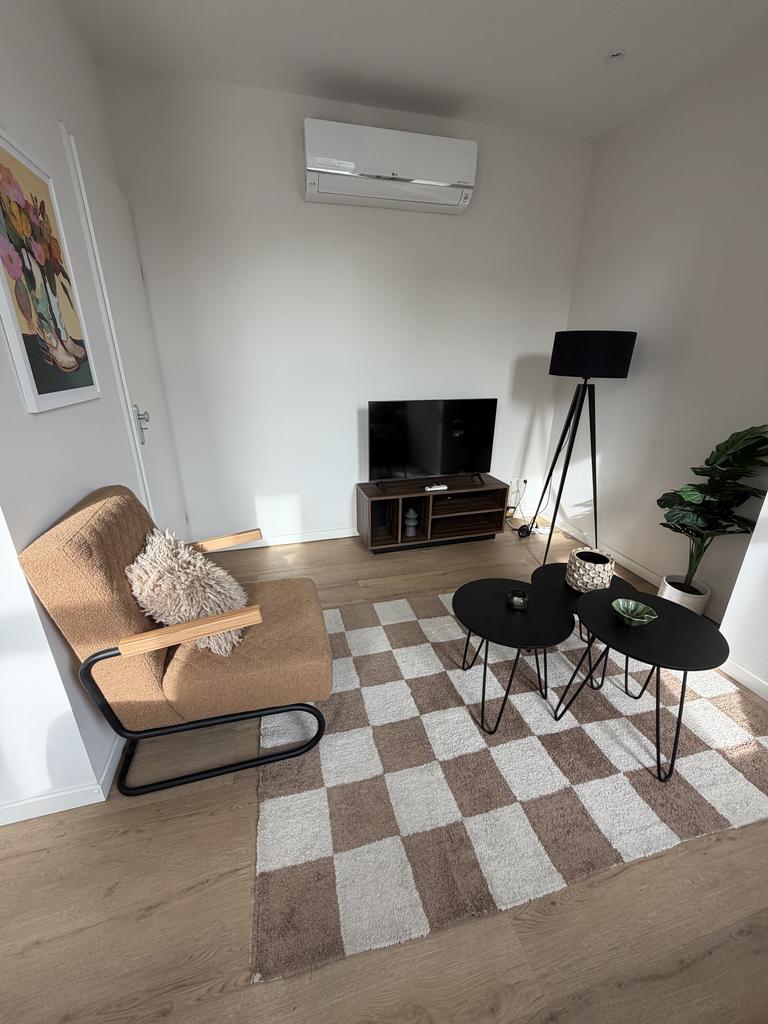 Licht gemeubileerd appartement in Crooswijk - Afbeelding 3