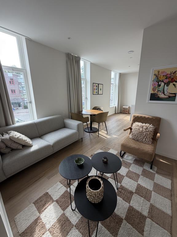 Licht gemeubileerd appartement in Crooswijk - Afbeelding 4