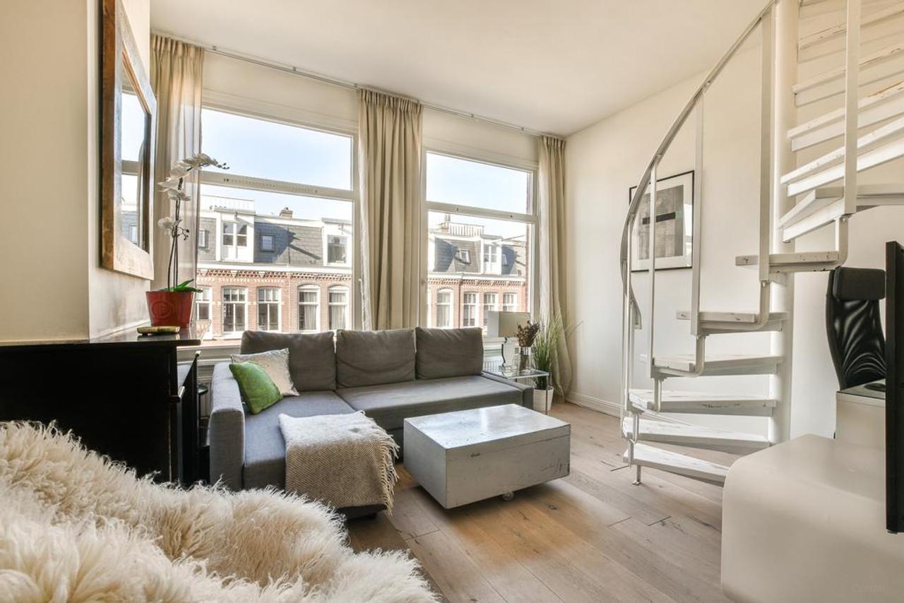 Furnished apartment in Staatsliedenbuurt - Image 5