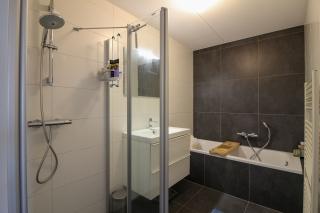 81m² appartement met eigen parkeerplek in Rivierenwijk - Afbeelding 12