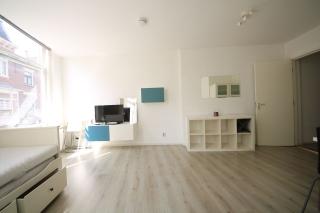 Studentenstudio van 25 m² in hartje Leiden - Afbeelding 2