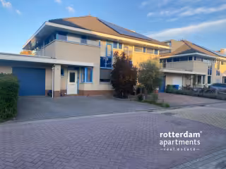 144 m² huis met tuin, garage en oprit