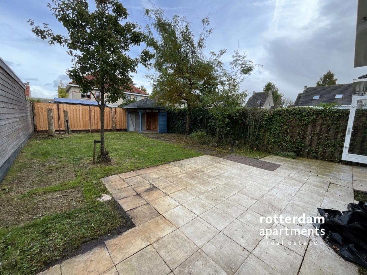 144 m² huis met tuin, garage en oprit - Afbeelding 16