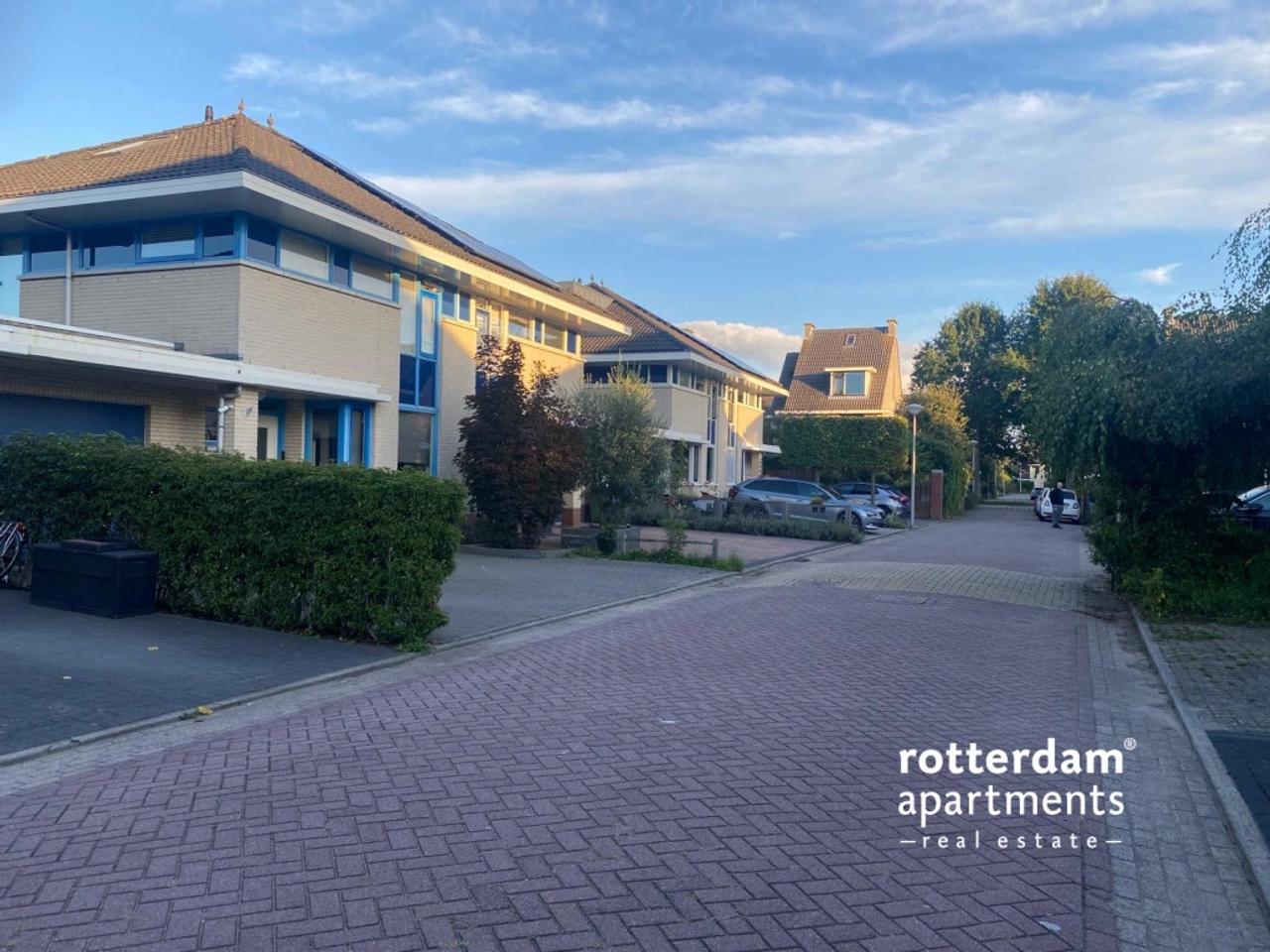 144 m² huis met tuin, garage en oprit - Afbeelding 21