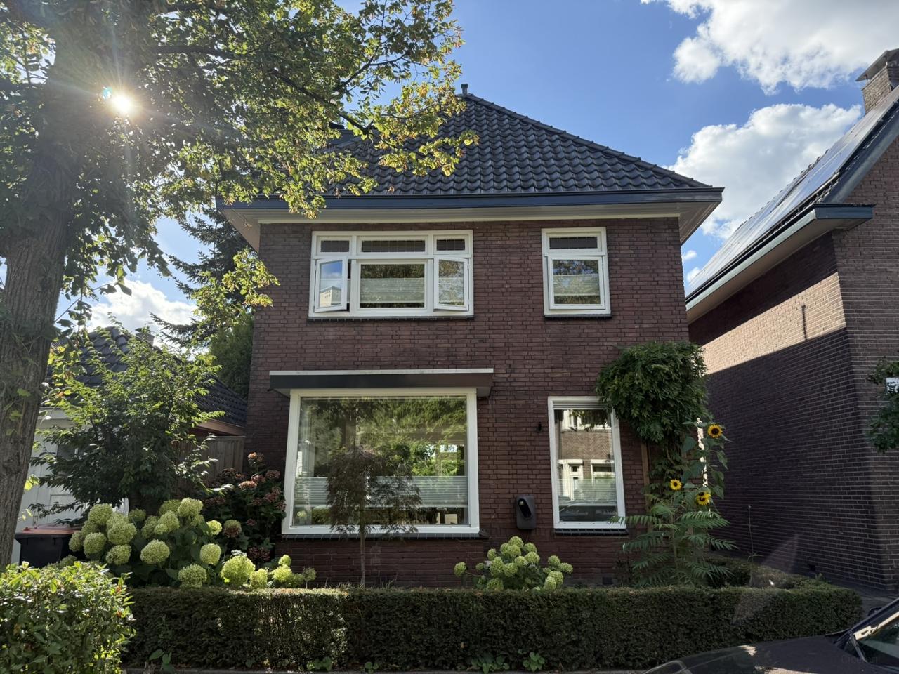 152 m² huis met 4 slaapkamers en tuin - Afbeelding 1