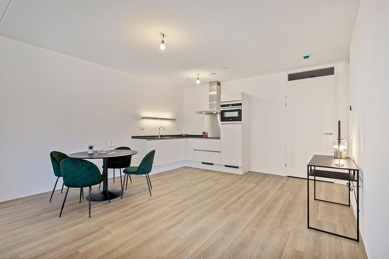 108 m² apartment with balcony in Strijp-S - Image 2