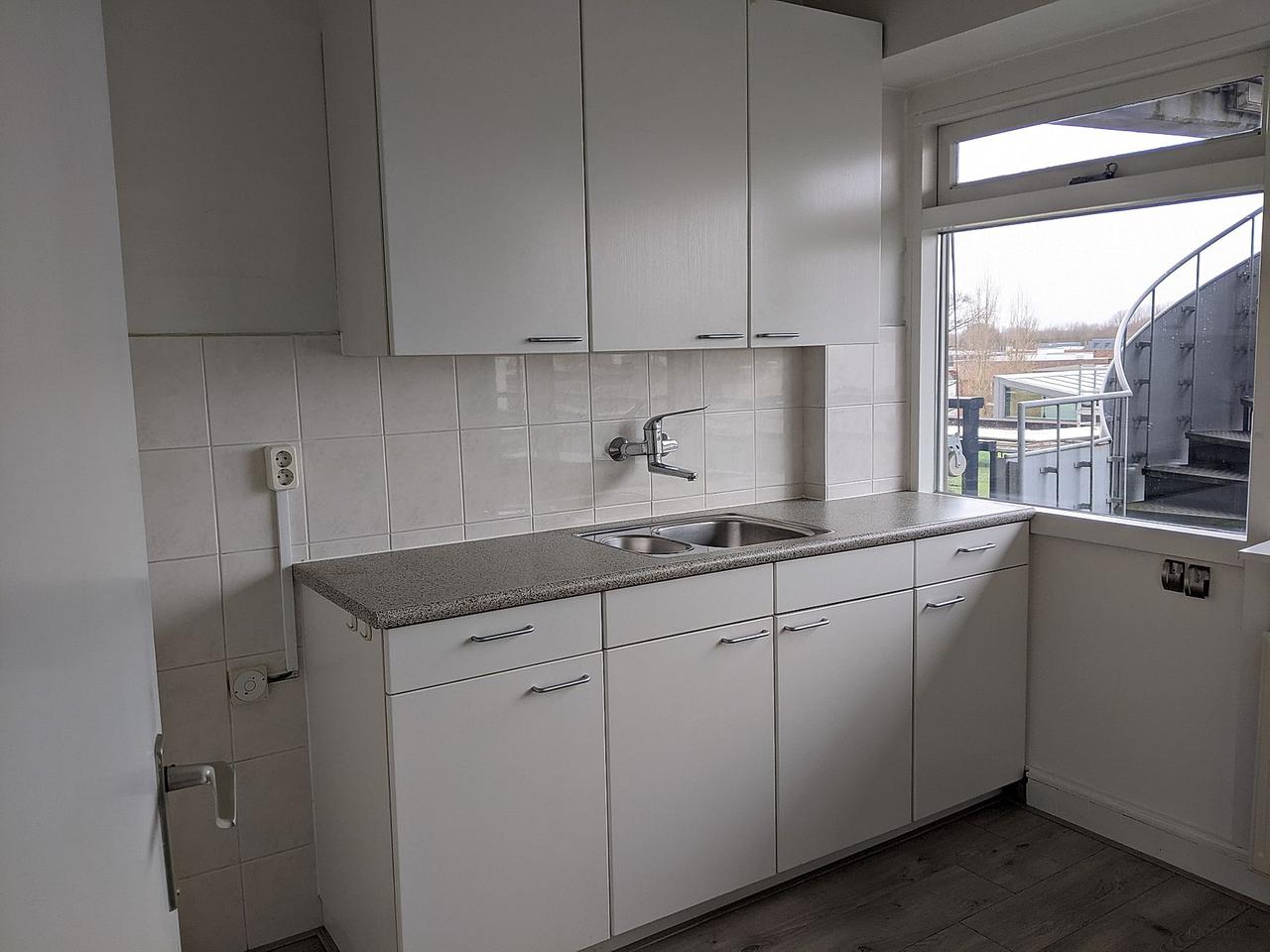 80 m² appartement met balkon in Tilburg - Afbeelding 6