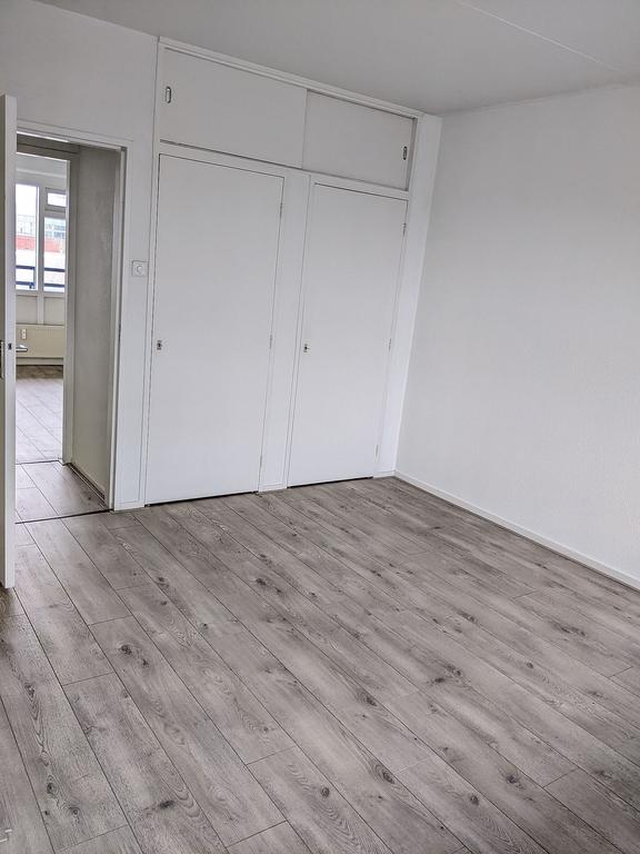 80 m² appartement met balkon in Tilburg - Afbeelding 8