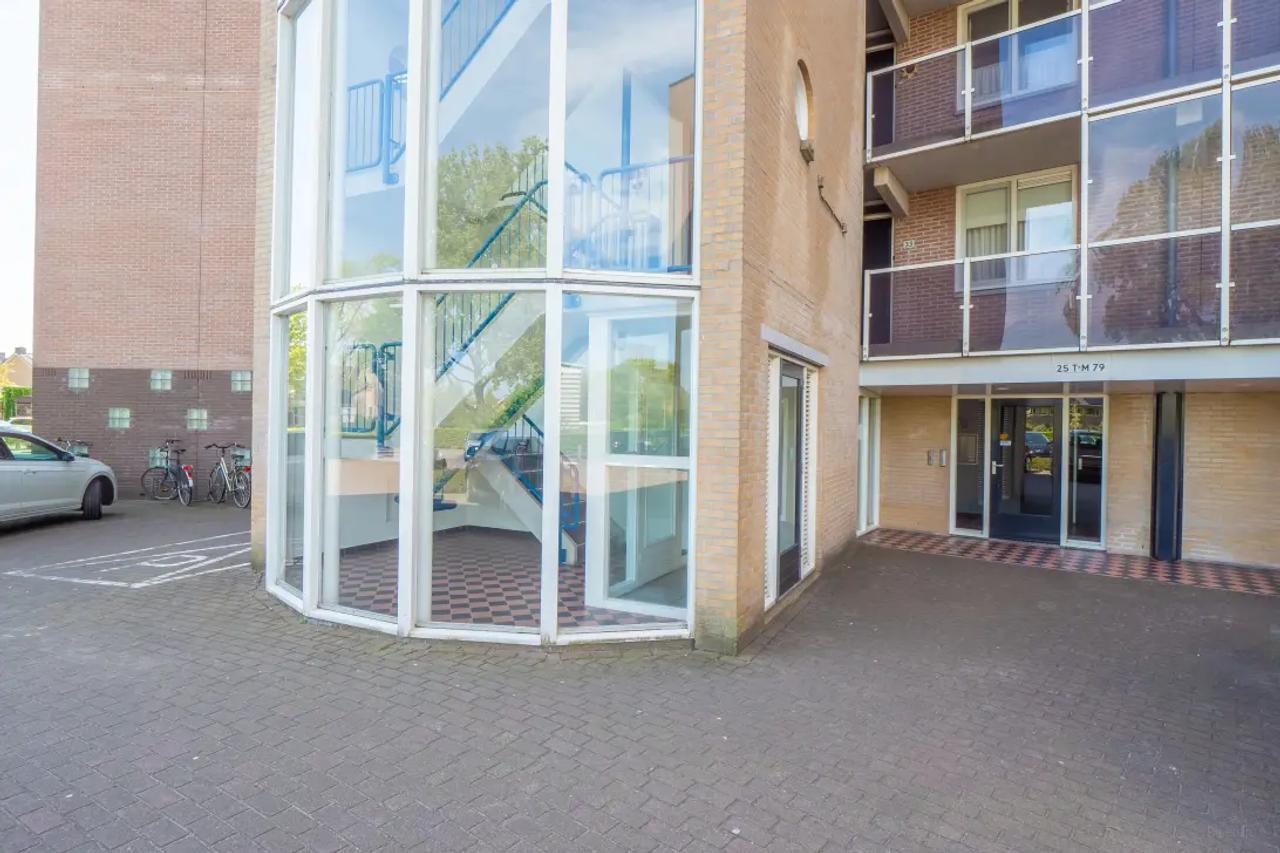 Penthouse met balkon en uitzicht in Schuilenburg - Afbeelding 4