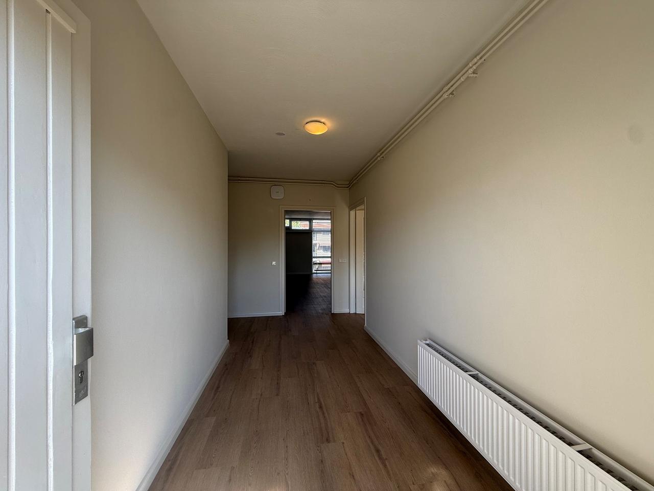 Renovated Apartment in Schouwbroek - Image 2