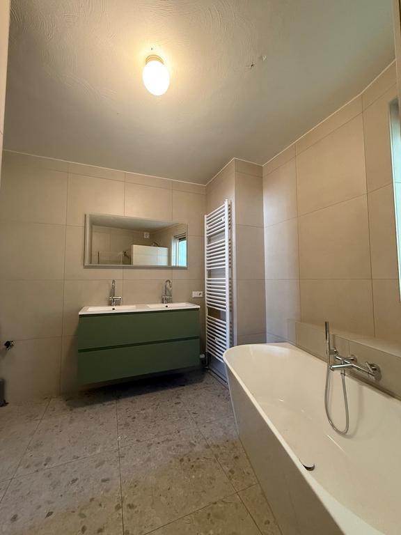 Renovated Apartment in Schouwbroek - Image 7