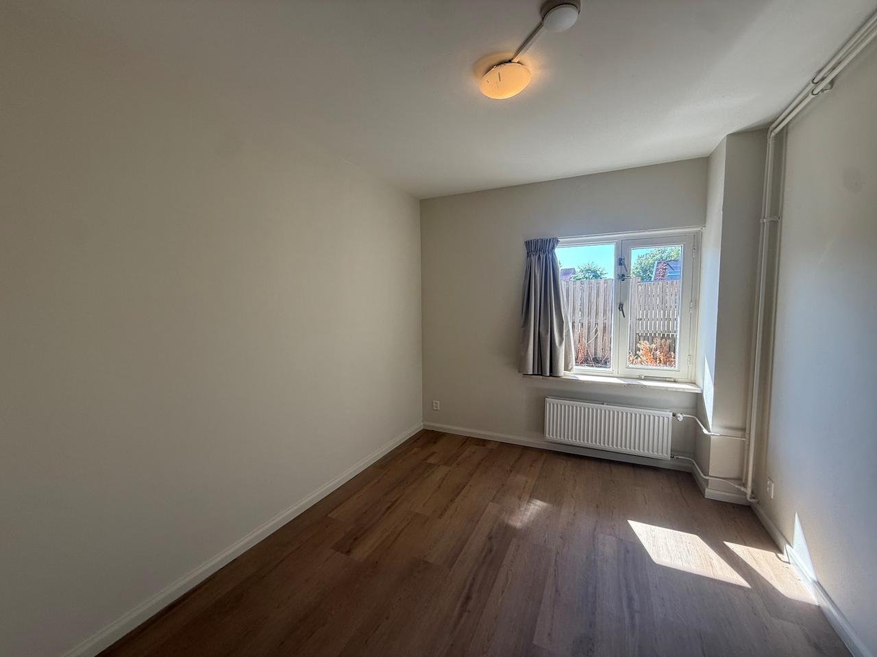 Renovated Apartment in Schouwbroek - Image 11