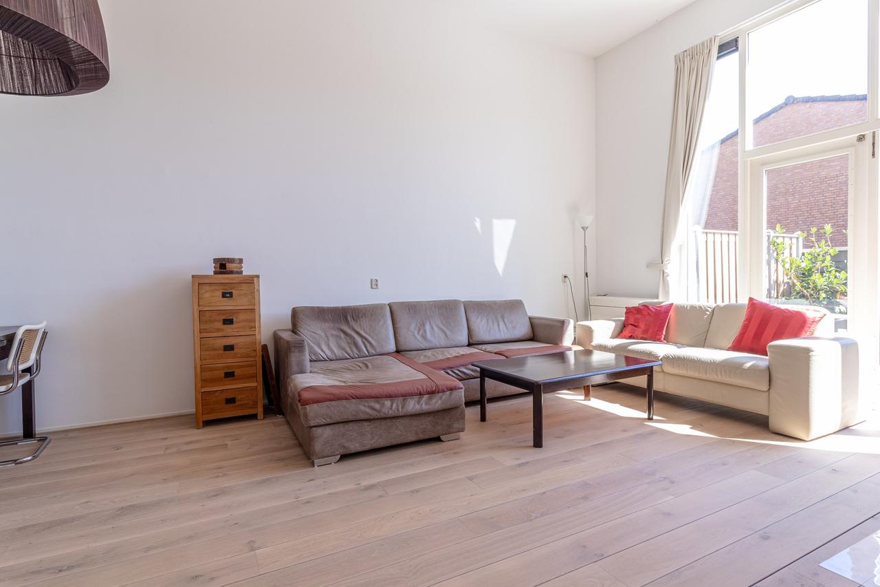 Furnished 3-Bedroom Apartment with Garden - Image 9