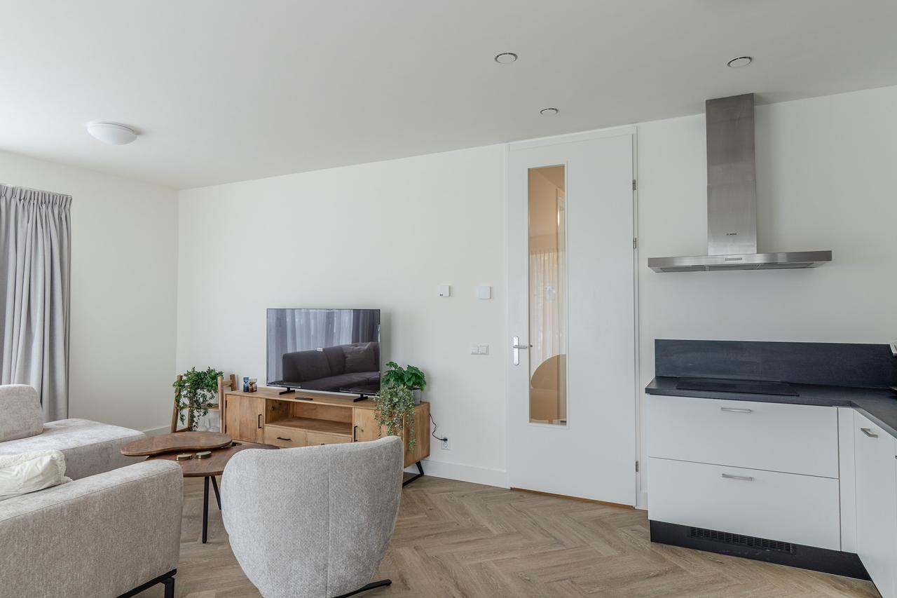 Gemeubileerd 4-kamerappartement met balkon - Afbeelding 8