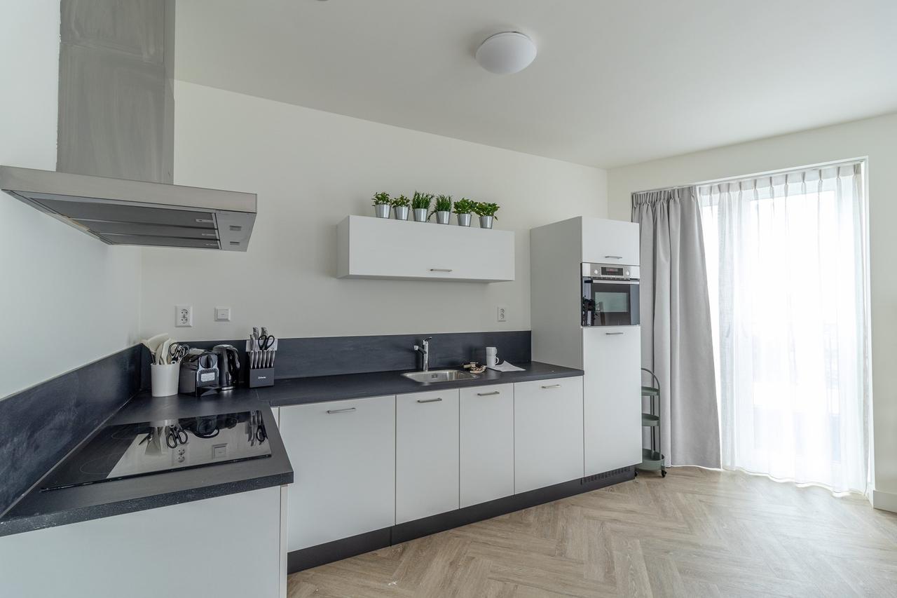 Gemeubileerd 4-kamerappartement met balkon - Afbeelding 10