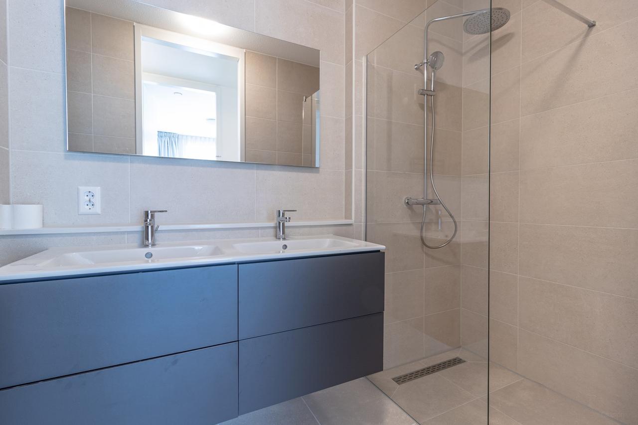 Gemeubileerd 4-kamerappartement met balkon - Afbeelding 22