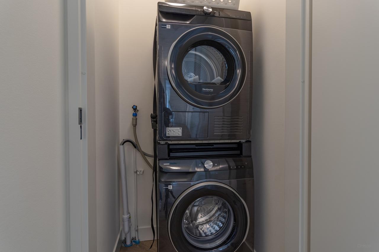 Gemeubileerd 4-kamerappartement met balkon - Afbeelding 24