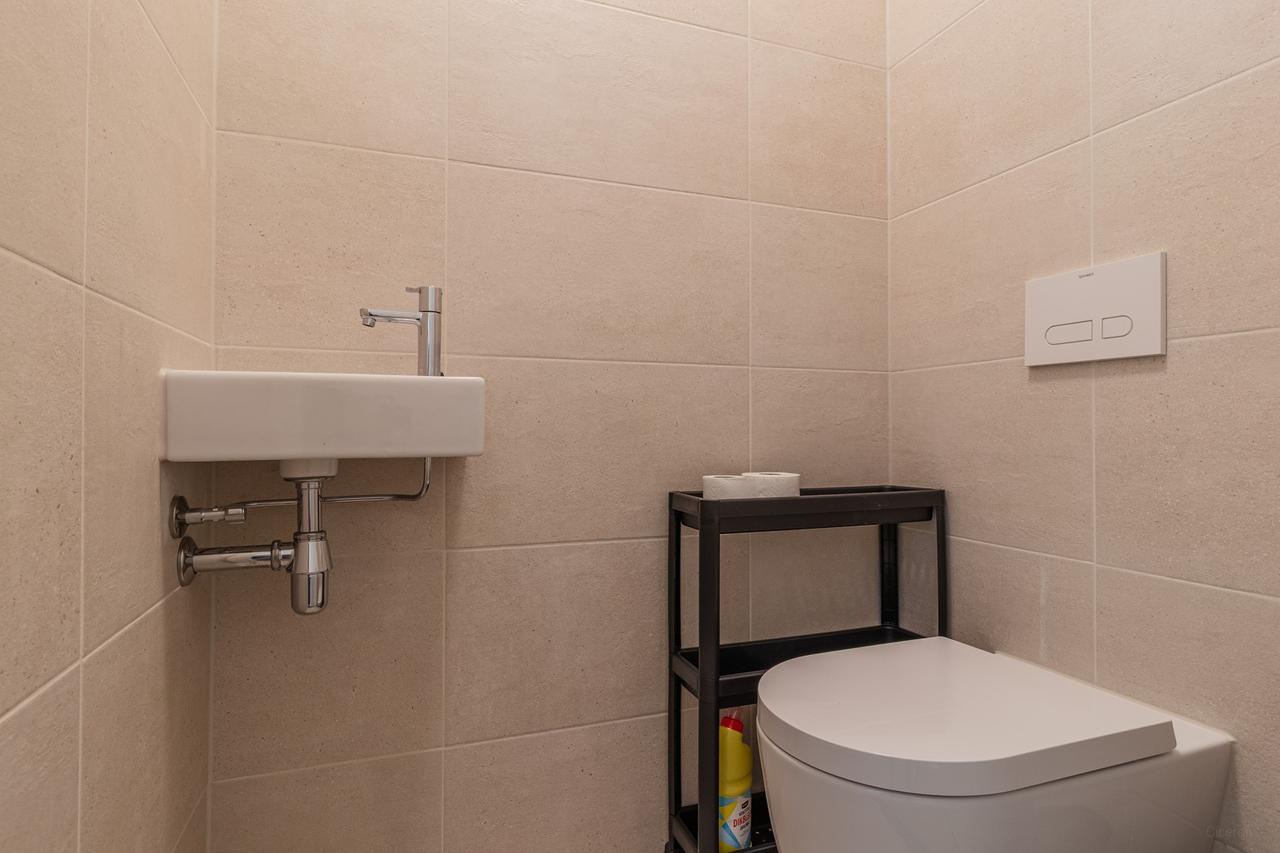Gemeubileerd 4-kamerappartement met balkon - Afbeelding 25