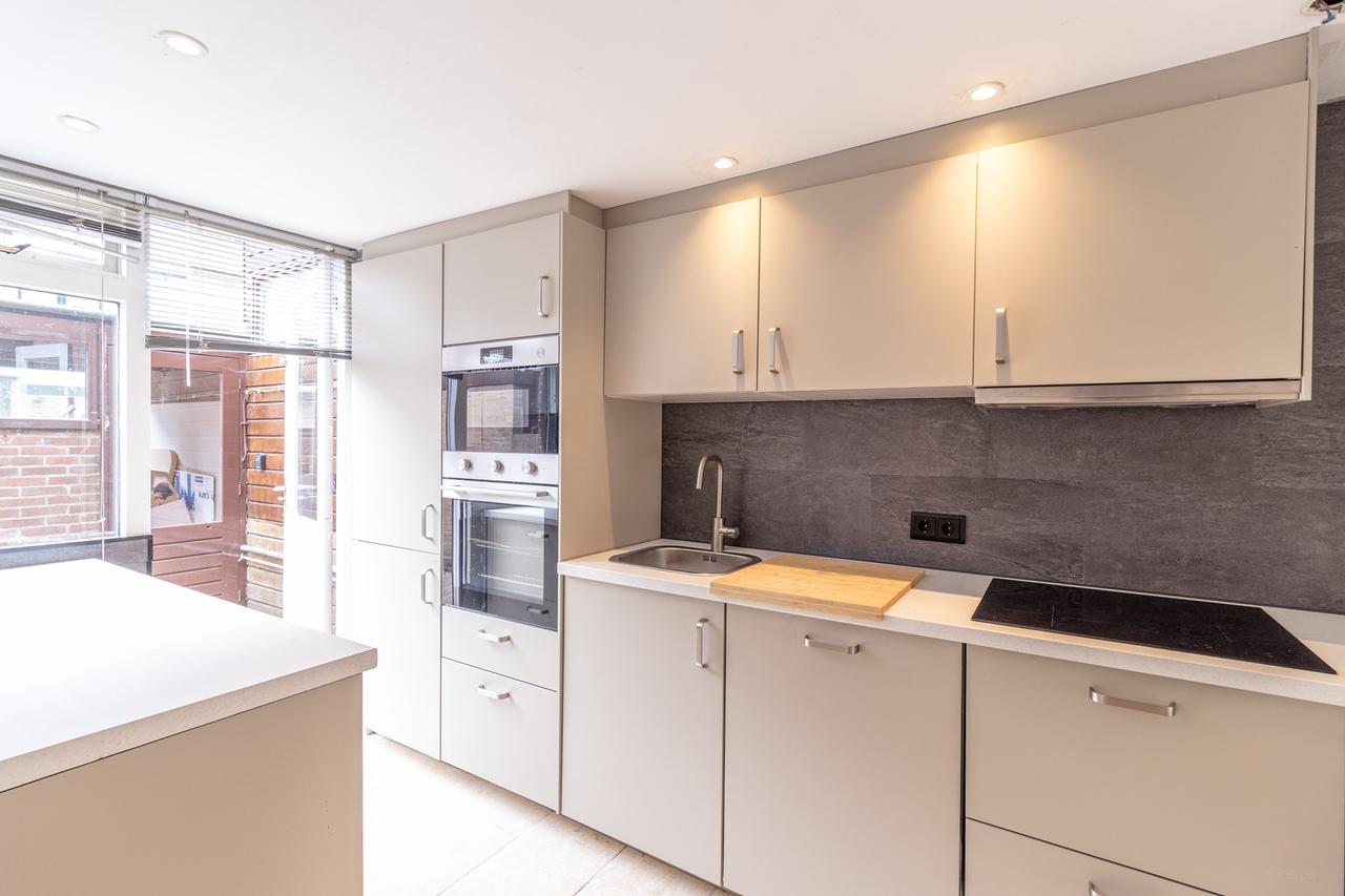 Gezinswoning met tuin en 2 badkamers - Afbeelding 10