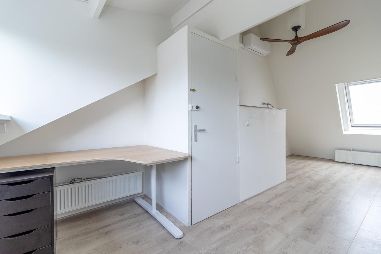 Gezinswoning met tuin en 2 badkamers - Afbeelding 21