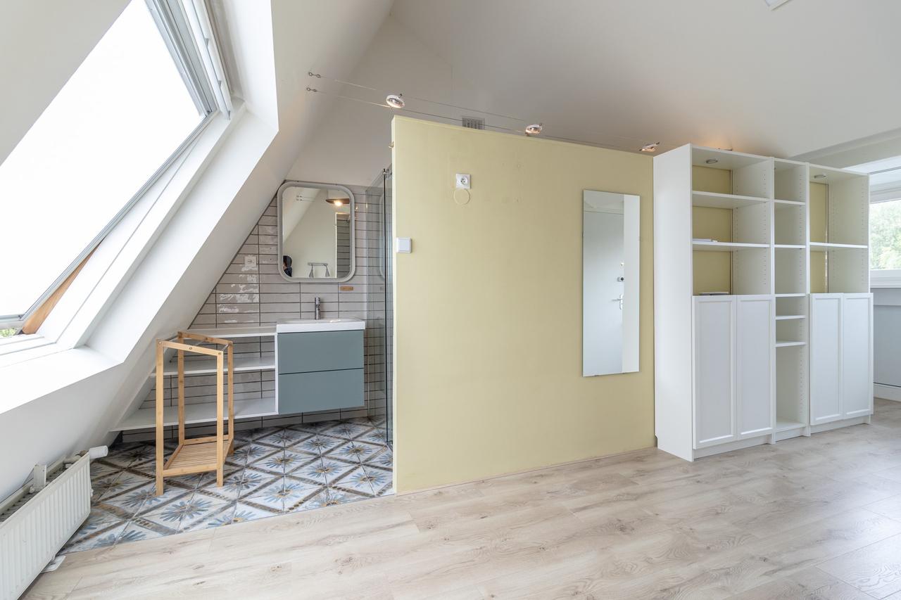 Gezinswoning met tuin en 2 badkamers - Afbeelding 25