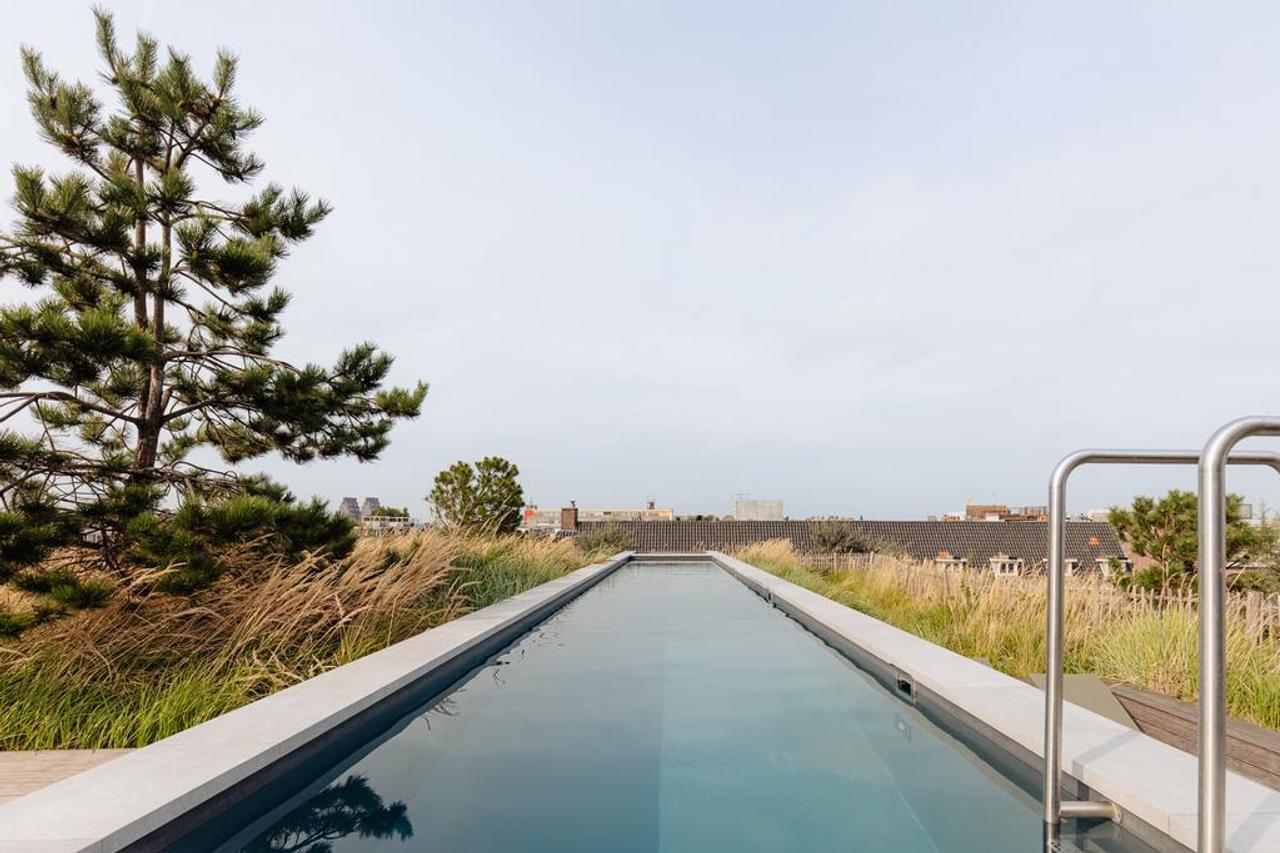 175 m² duplex apartment with roof terrace - Image 30