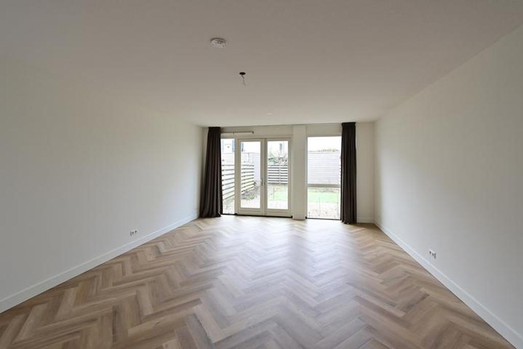 135 m² gezinswoning met zonnige tuin - Afbeelding 2