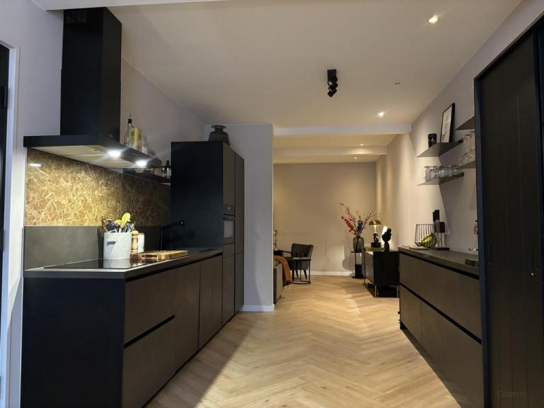A+ tussenwoning met 2 slaapkamers in centrum - Afbeelding 8