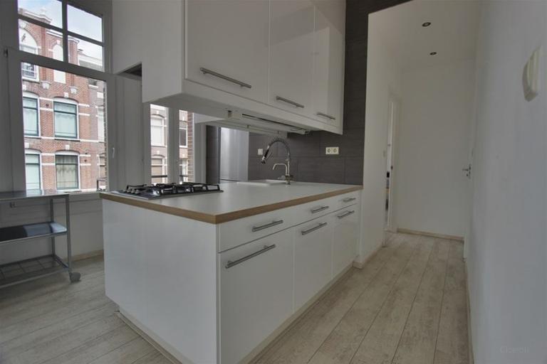 76 m² corner apartment in Helmersbuurt - Image 13
