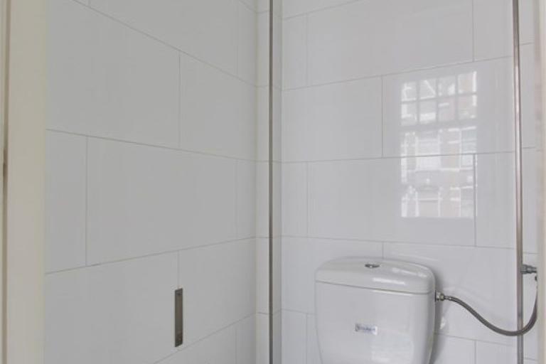 76 m² corner apartment in Helmersbuurt - Image 14
