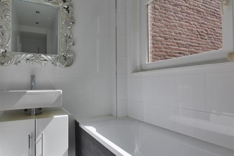 76 m² corner apartment in Helmersbuurt - Image 21