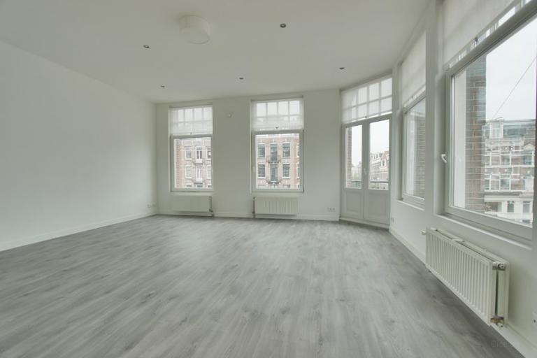 76 m² corner apartment with French balcony - Image 8