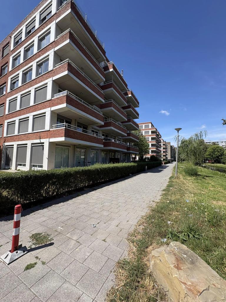Wheelchair-Accessible 2-Bedroom Apartment in Pendrecht - Image 3