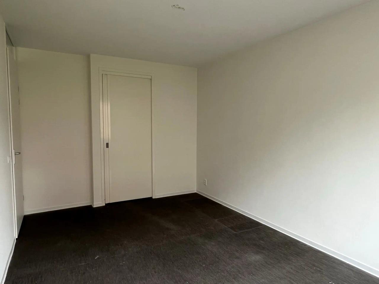 Wheelchair-Accessible 2-Bedroom Apartment in Pendrecht - Image 16