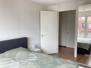 Furnished 3-Bedroom Apartment in Kruidenbuurt - Image 18