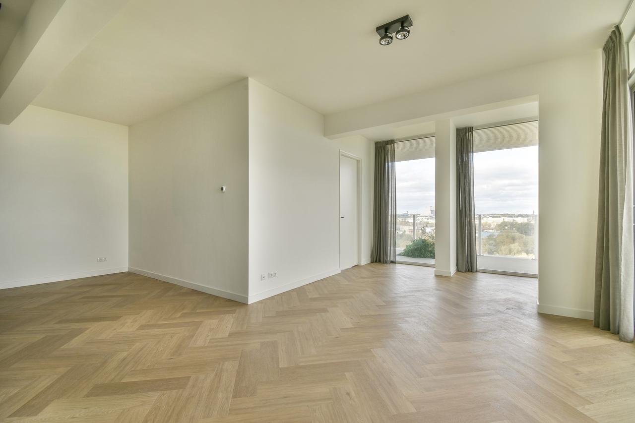 Corner apartment with terrace near Westerpark - Image 3