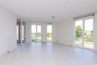 91 m² Corner Apartment with Loggia, Almere Poort - Image 3