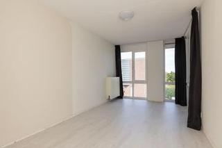 91 m² Corner Apartment with Loggia, Almere Poort - Image 7