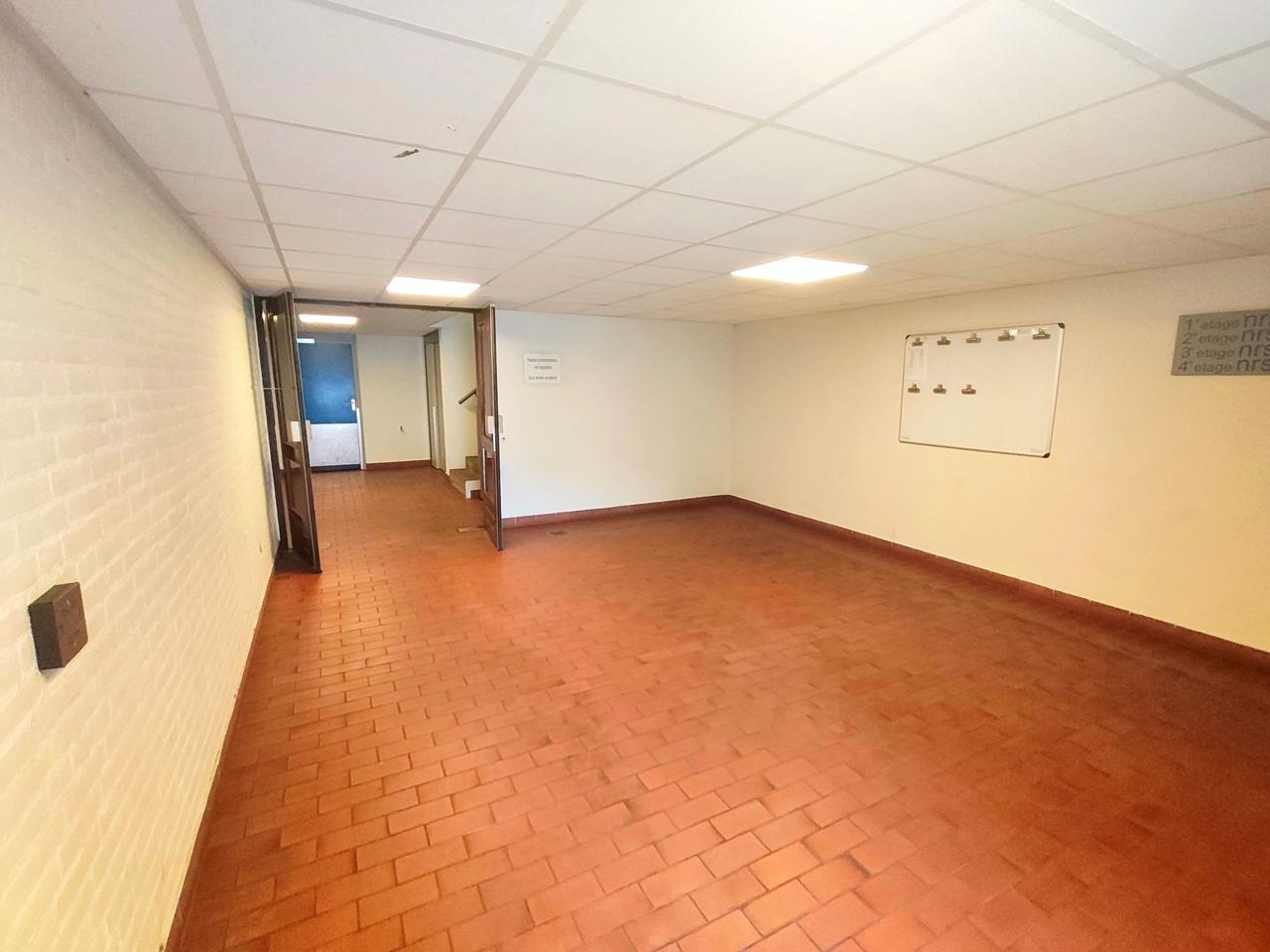 Appartement met balkon en parkeerplaats - Afbeelding 3