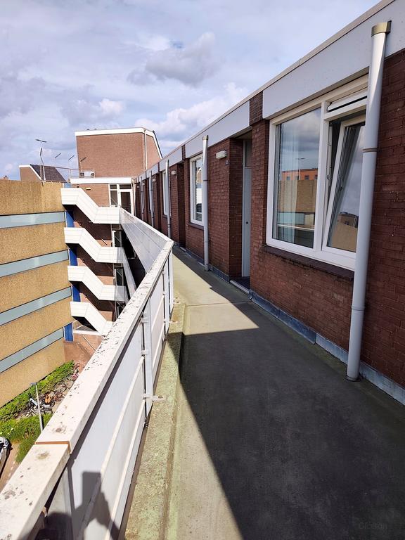 Appartement met balkon en parkeerplaats - Afbeelding 5