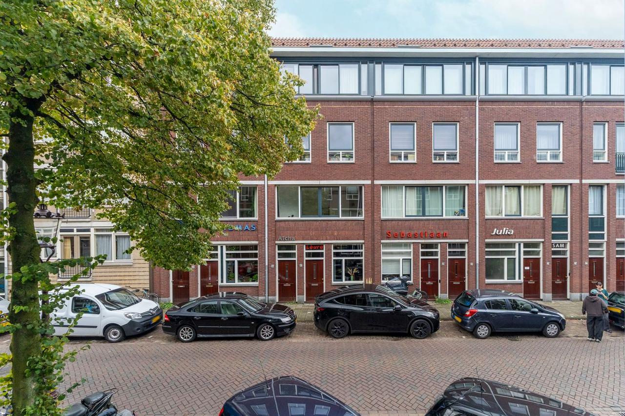 Furnished 4-Room Apartment with Garden - Image 1