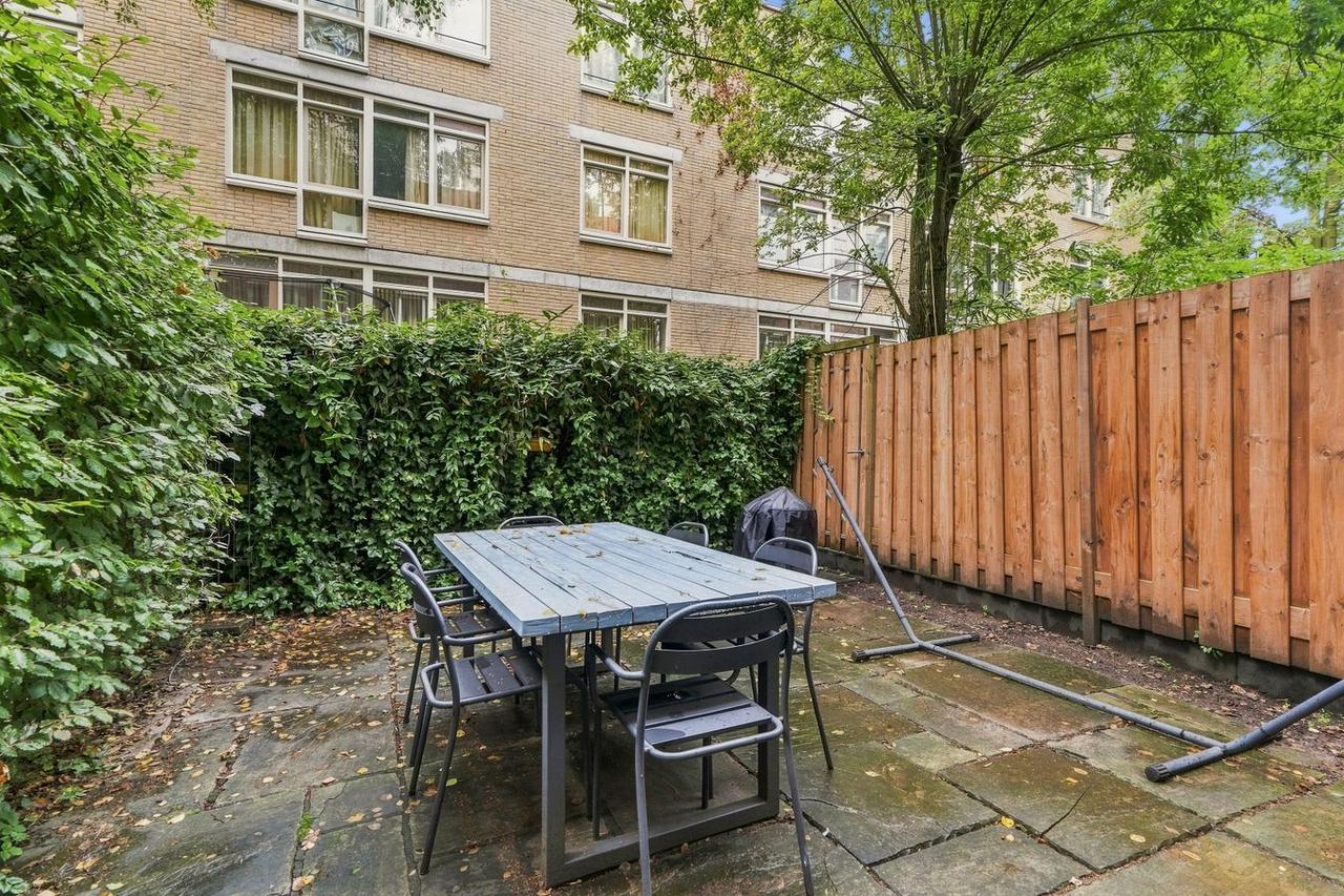 Furnished 4-Room Apartment with Garden - Image 6