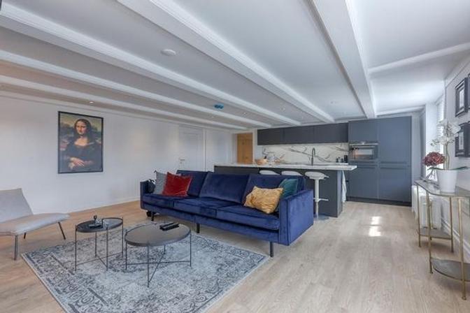 Furnished 3-Room Apartment, 110 m² - Image 4
