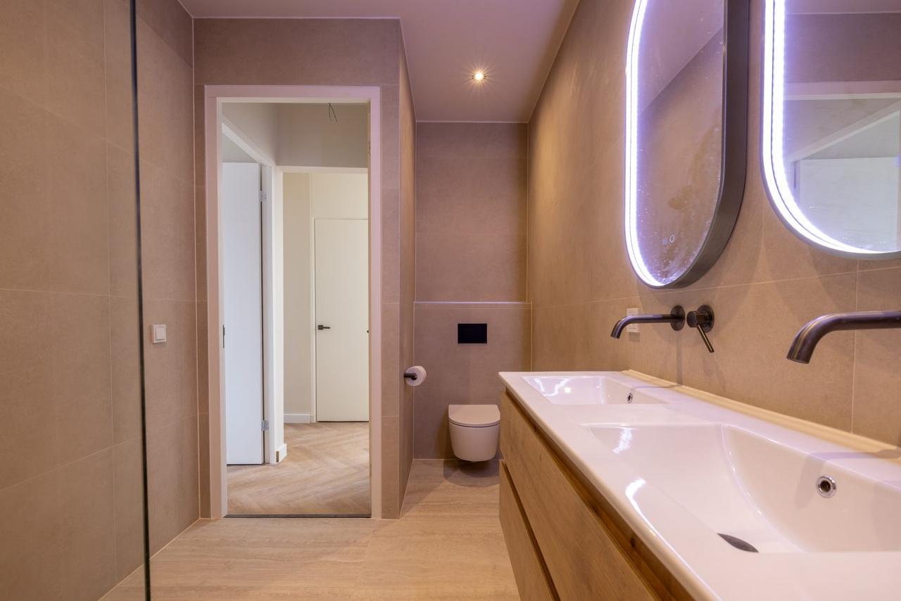A++ apartment with 35 m² rooftop terrace - Image 16