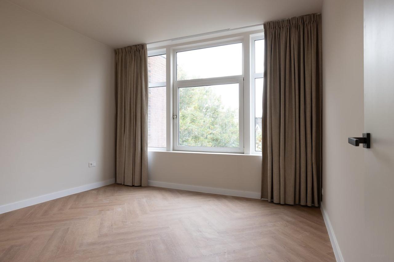 A++ apartment with 35 m² rooftop terrace - Image 26