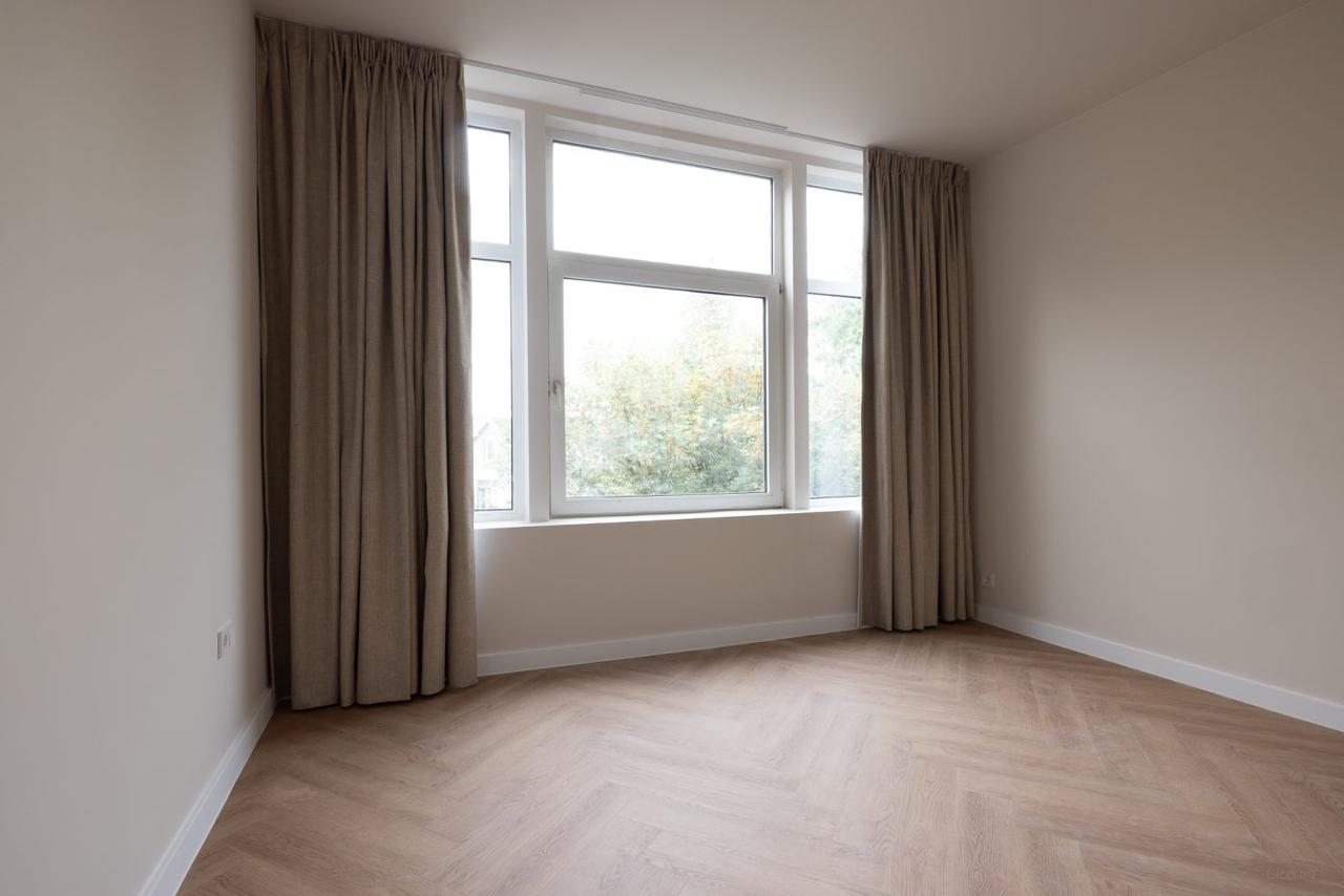 A++ apartment with 35 m² rooftop terrace - Image 28
