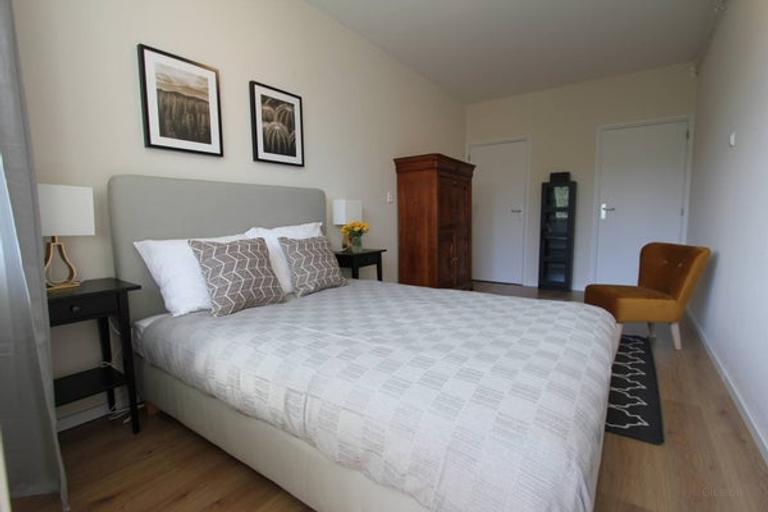 95 m² apartment with sunny balcony - Image 7