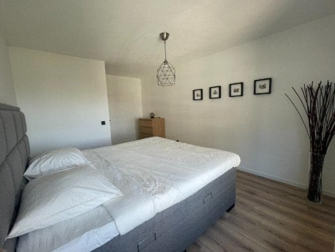 90 m² apartment with balcony in Vreewijk - Image 5