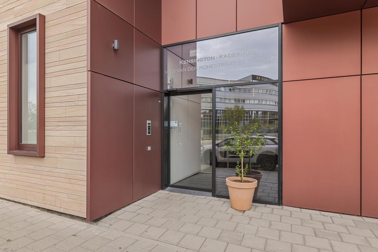 Gemeubileerd 3-kamerappartement met loggia - Afbeelding 22